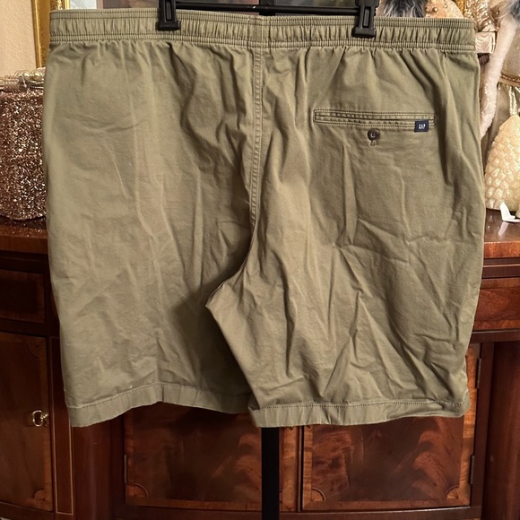 GAP Men’s Drawstring Shorts - Picture 4 of 6